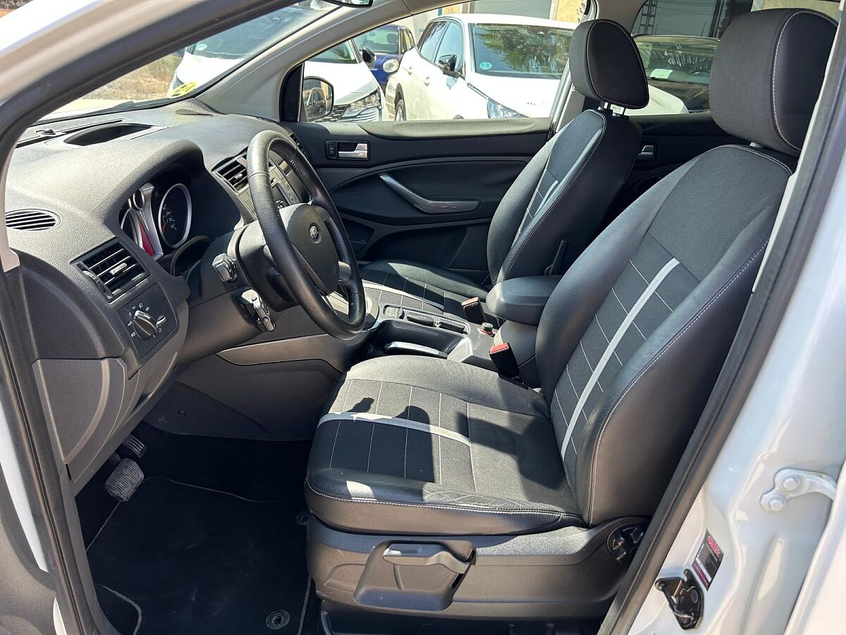 FORD KUGA TITANIUM 2.0 TDCI AUTO 4X4 SPANISH LHD IN SPAIN 110000 MILES 2010